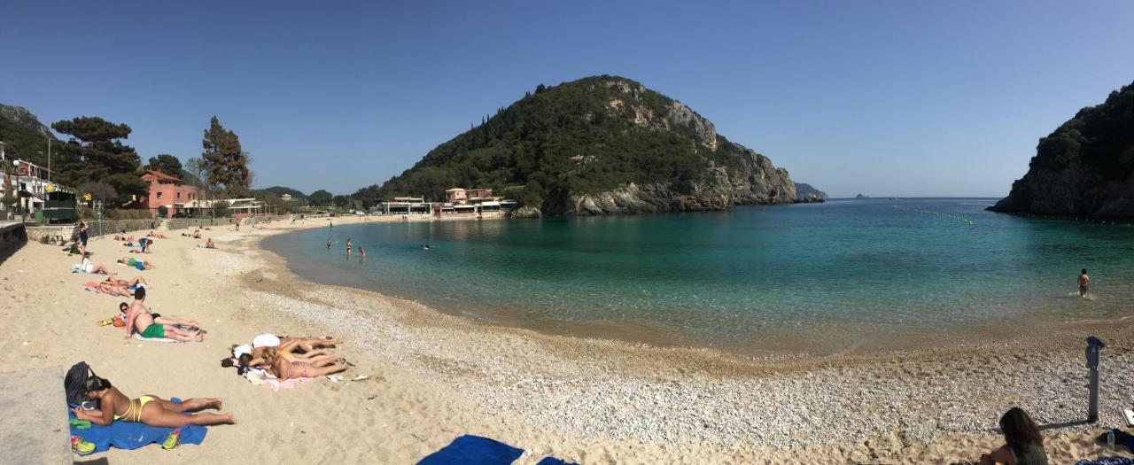 Villa Facen Gardelades Luaran gambar