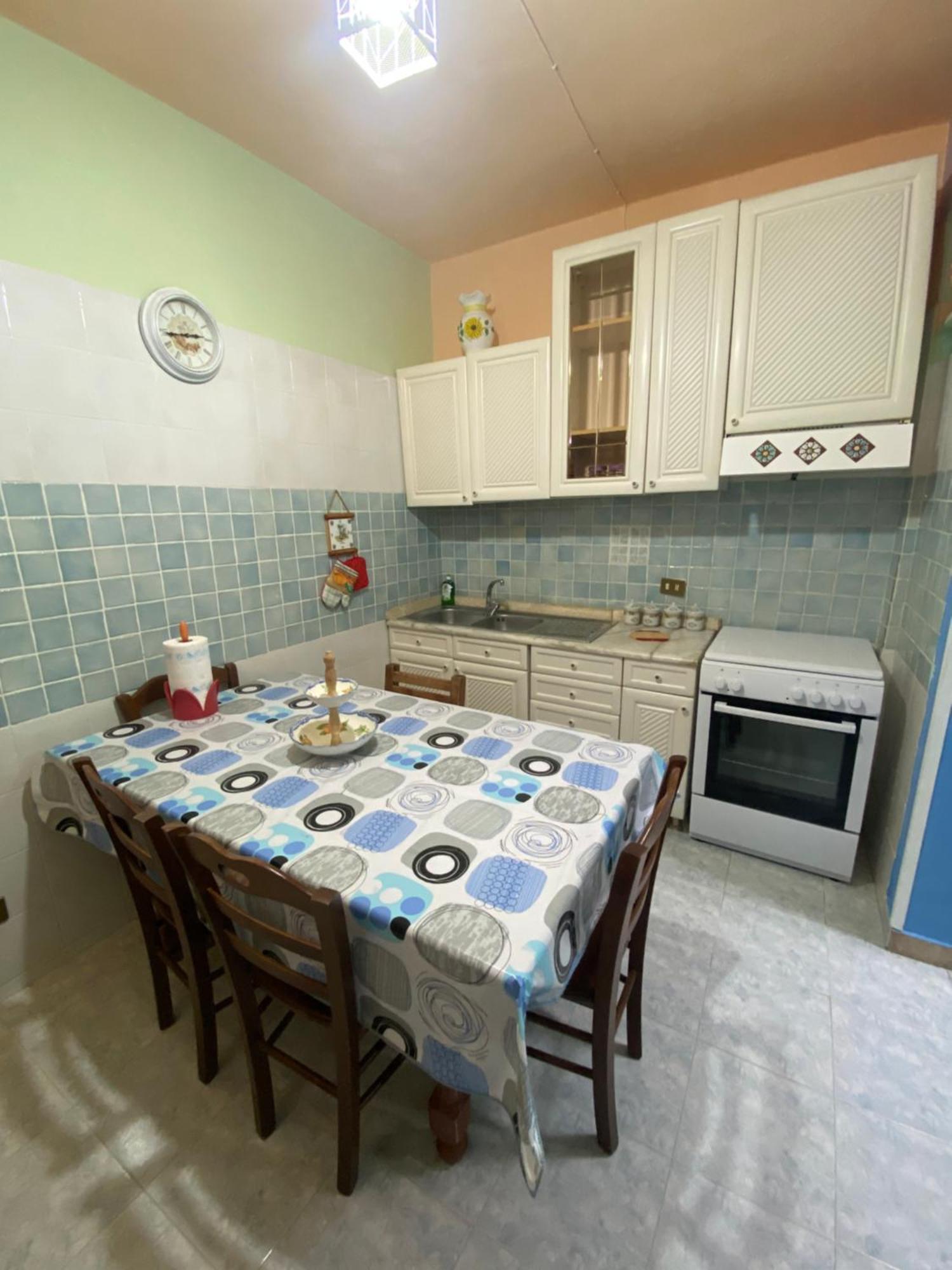 Villa Facen Gardelades Luaran gambar